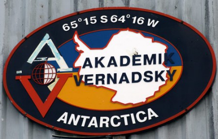 Antartide - base di Vernadsky 65°15 S  64°16 W