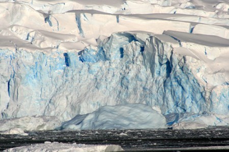 Antartide - fronte di ghiacciaio penisola Antartica