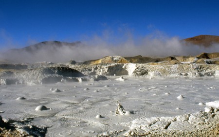 Sud Lipez - Sol de la Mañana 4850 mt. (geyser)