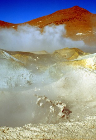 Sud Lipez - Sol de la Mañana 4850 mt. (geyser)
