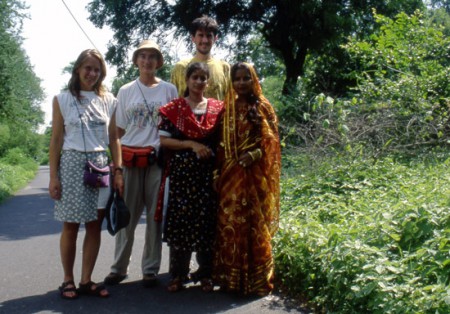 incontro on the road - India
