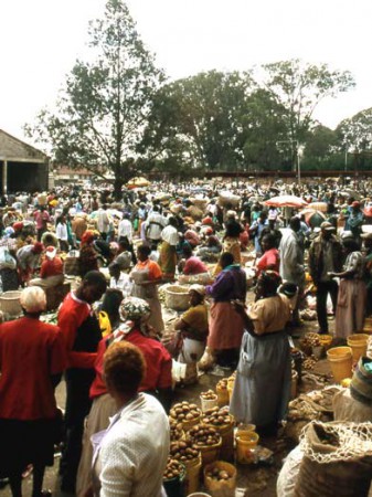 l'autentico mercato africano di Nakuru