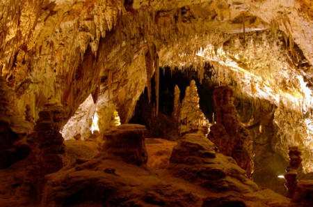 Grotte di Postumia