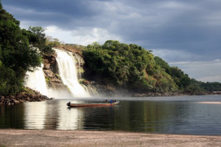 salto Hacha - laguna di Canaima
