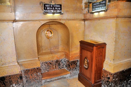 (interno) - Basilica Nostra Signora del Pilar