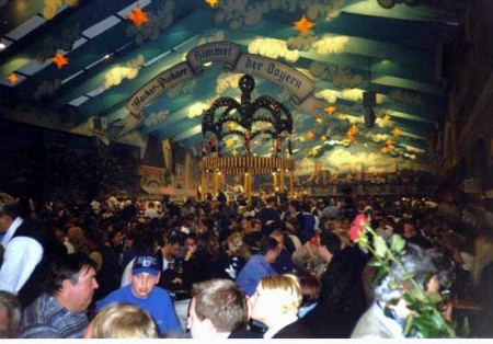 interno di un padiglione - Oktoberfest
