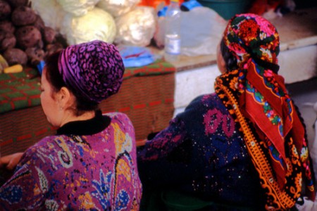 Ashgabat - donne turkmene